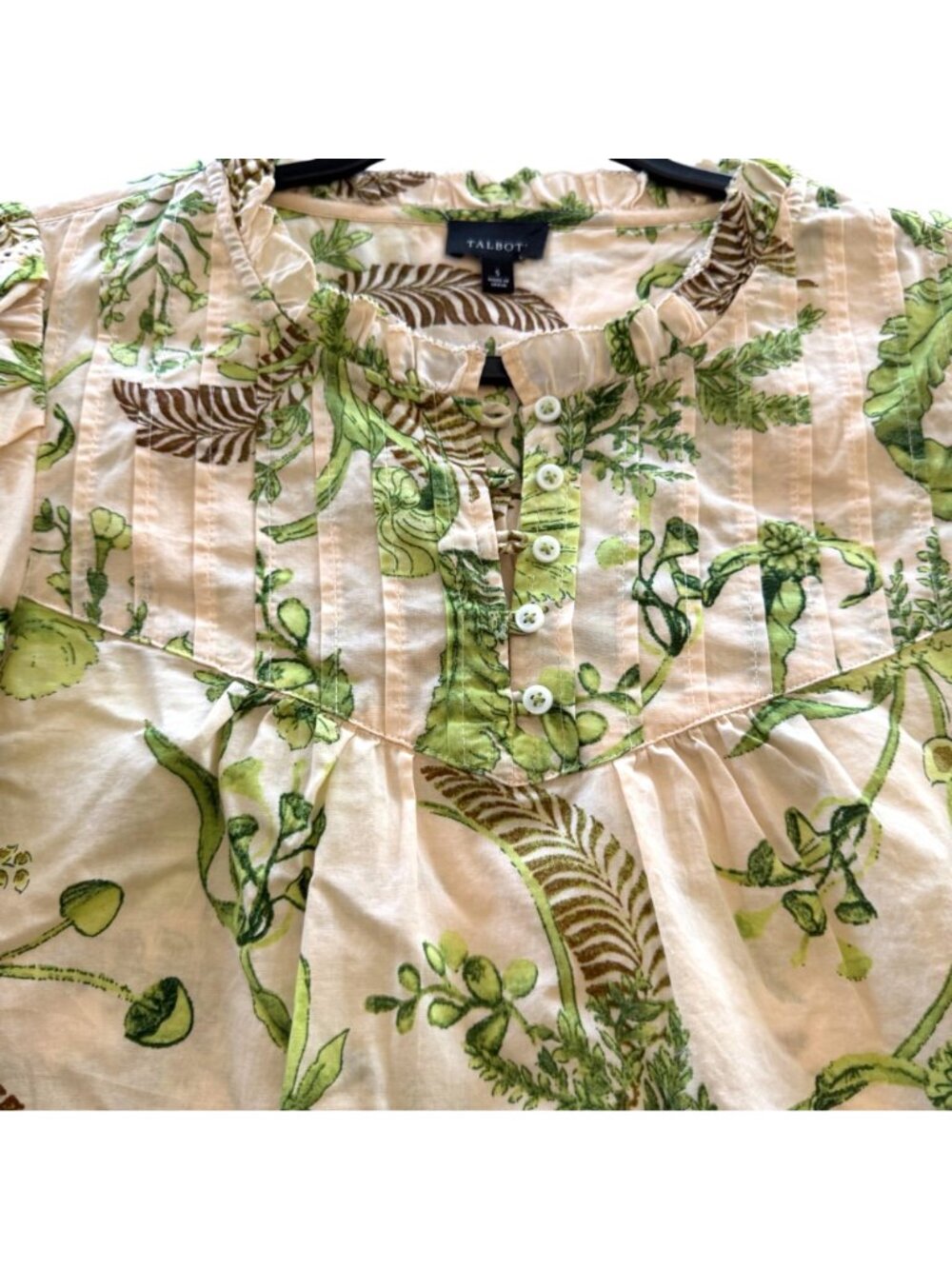 Talbots Lace Trim Pintuck Top S Woman Branching Floral Green Beige Leaves Floral - Picture 3 of 10